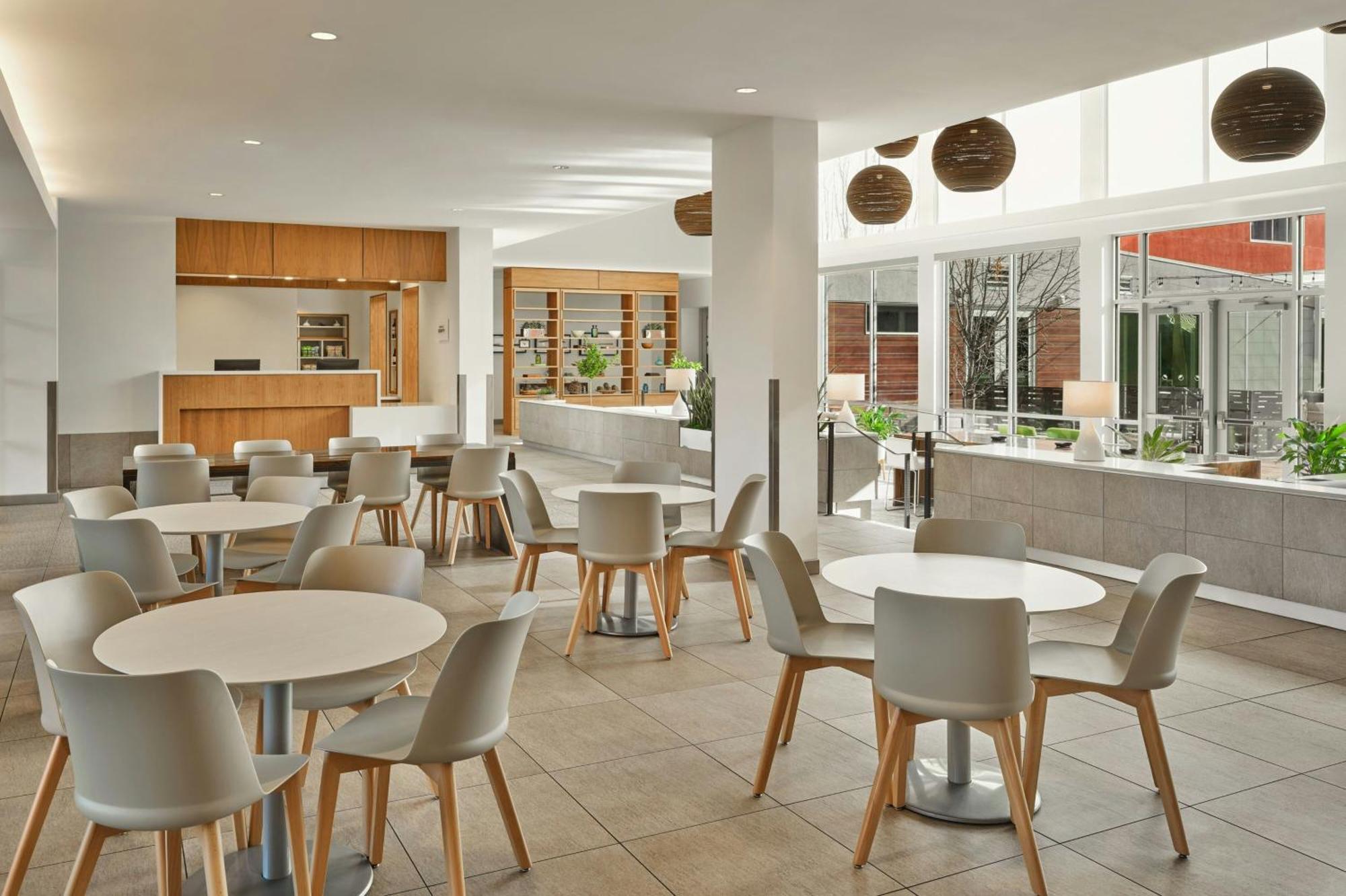 Element - Aspen Hotel 3*